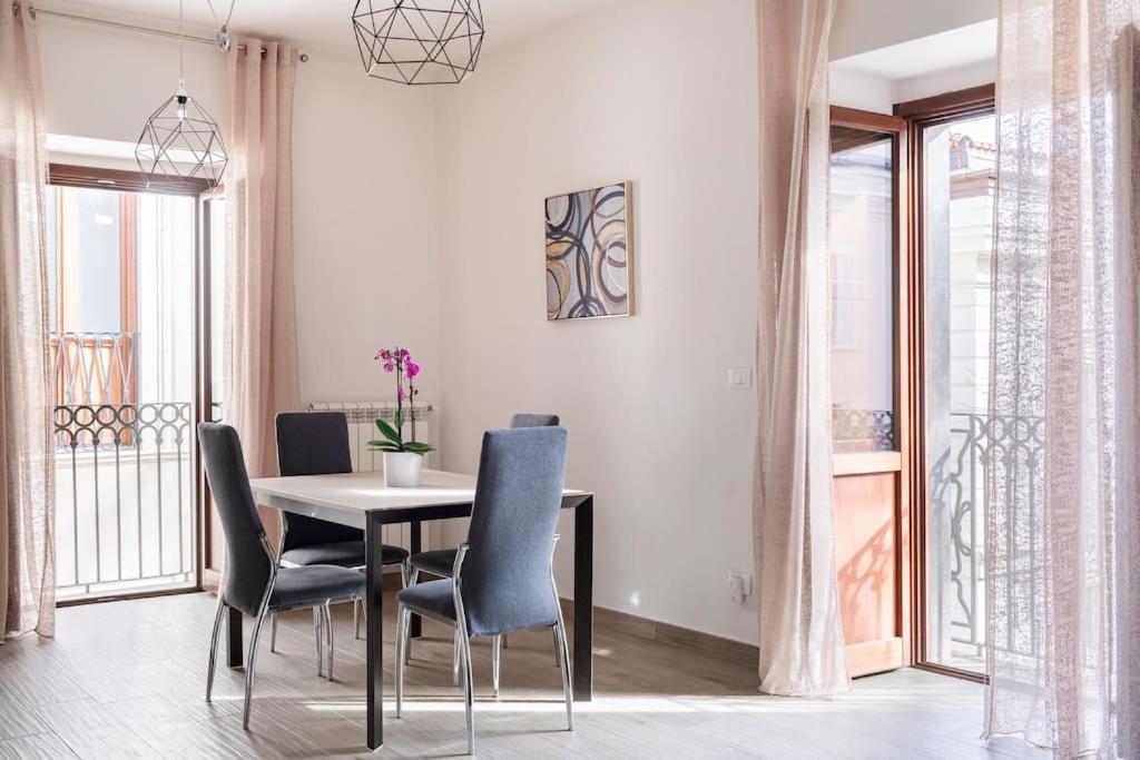 Dimora Del Sole - Civico 13 Hotel LʼAquila Екстериор снимка