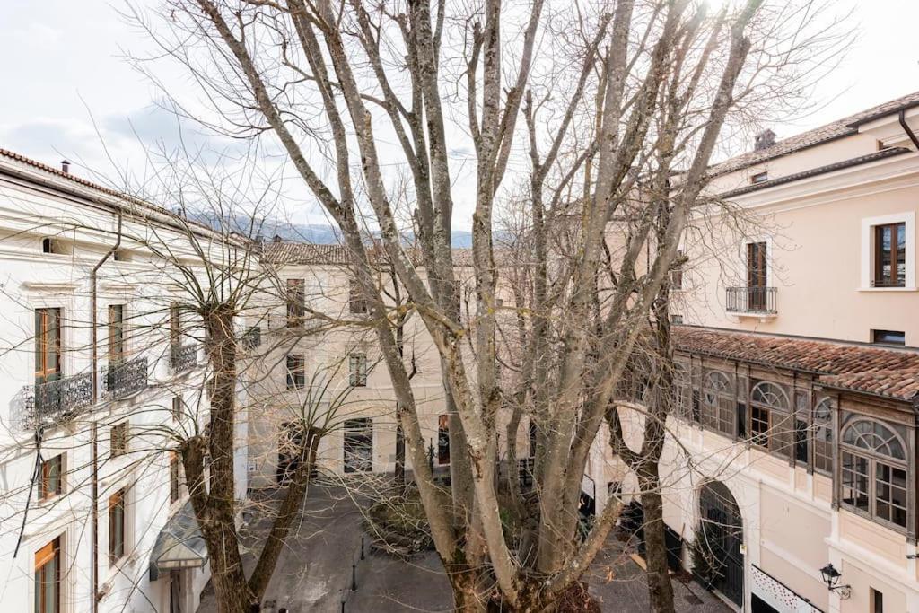 Dimora Del Sole - Civico 13 Hotel LʼAquila Екстериор снимка